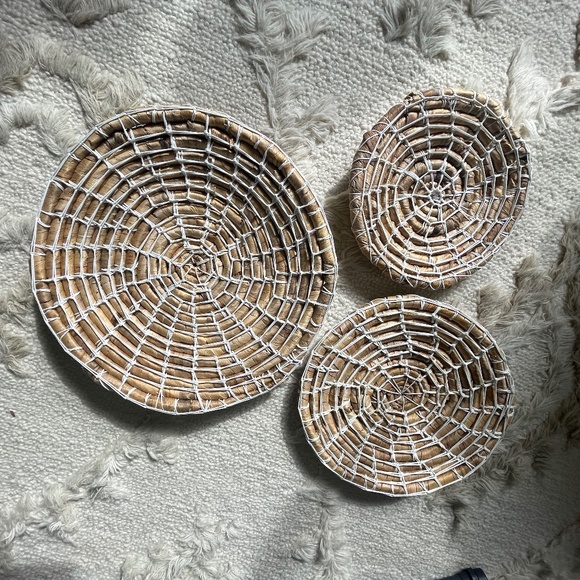 Set of 3 Water Hyacinth Basket Wall Plaques - Picture 2 of 6